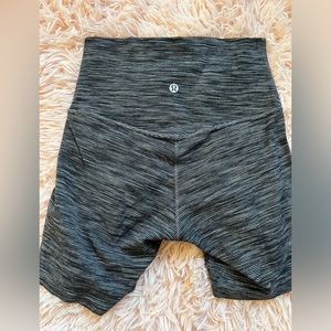Lululemon align 6inch short